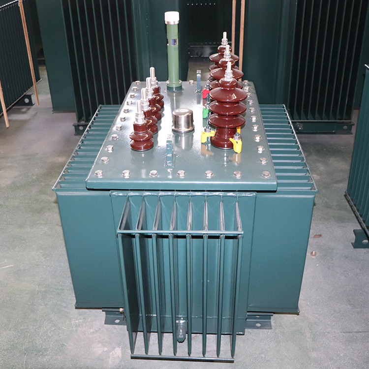 Trasformatore di alimentazione per distribuzione di tipo esterno ad alta tensione a bassa tensione completamente sigillato immerso in olio S11-M-630/10